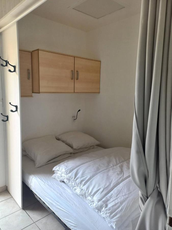 Appartement Avec Exterieur Pres Des Plages Σαιν-Ζαν-ντε-Μον Εξωτερικό φωτογραφία